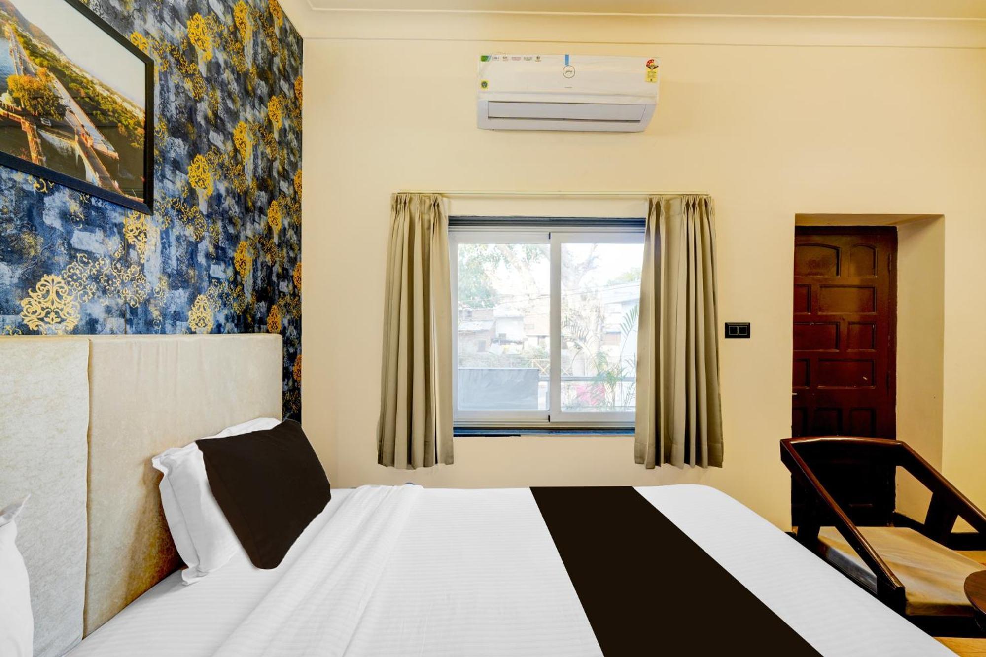 Hotel O Lake N Hill View Udaipur Exteriör bild