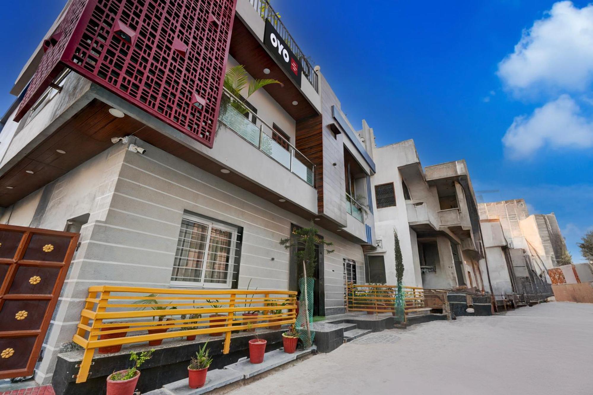 Hotel O Lake N Hill View Udaipur Exteriör bild
