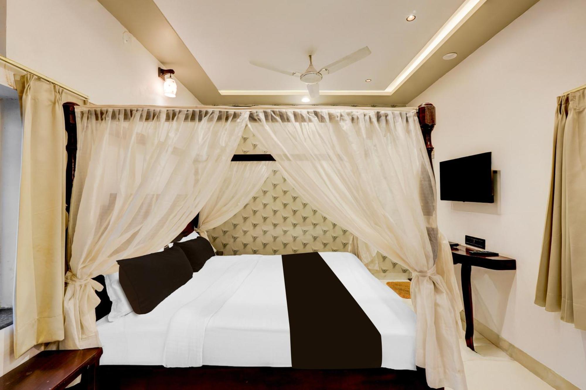 Hotel O Lake N Hill View Udaipur Exteriör bild