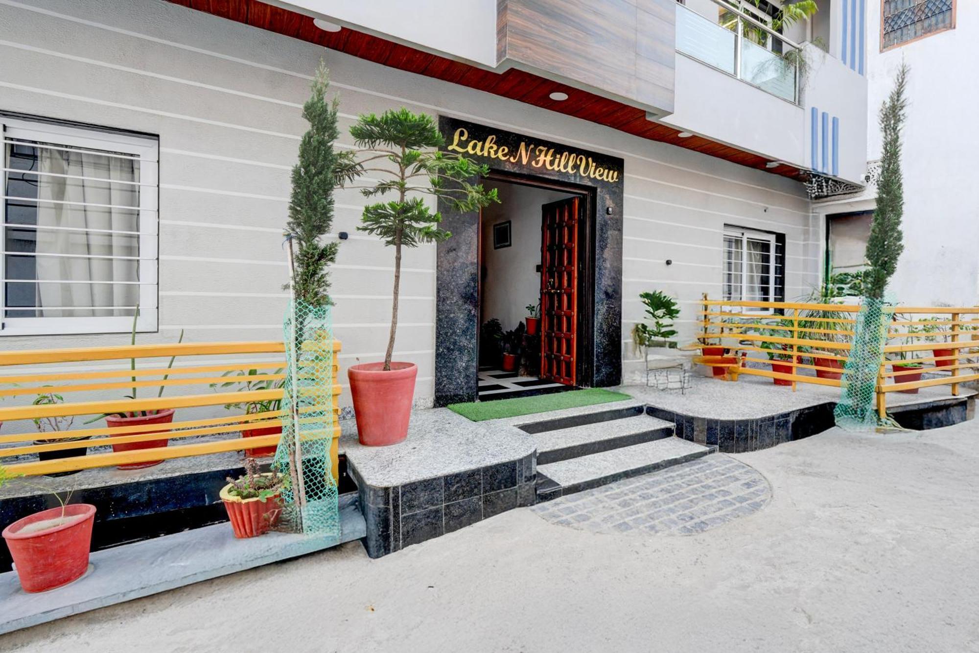 Hotel O Lake N Hill View Udaipur Exteriör bild